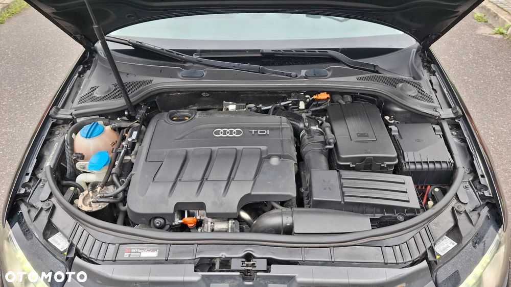 Audi A3 3-drzwiowe 2.0 TDI DPF quattro S line Sportpaket - 24