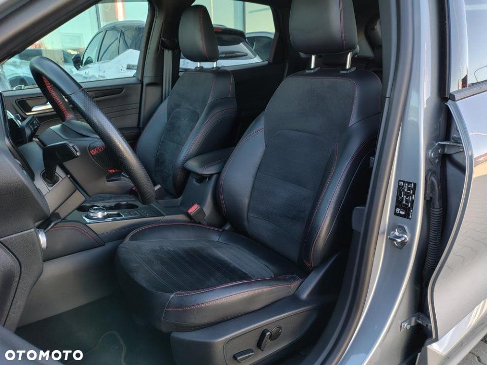 Ford Kuga 2.5 FHEV FWD ST-Line X eCVT - 16