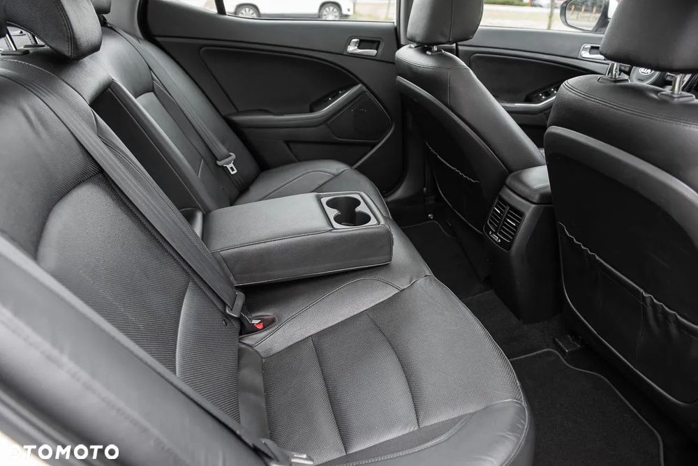 Kia Optima 2.0 CVVT Attract - 35