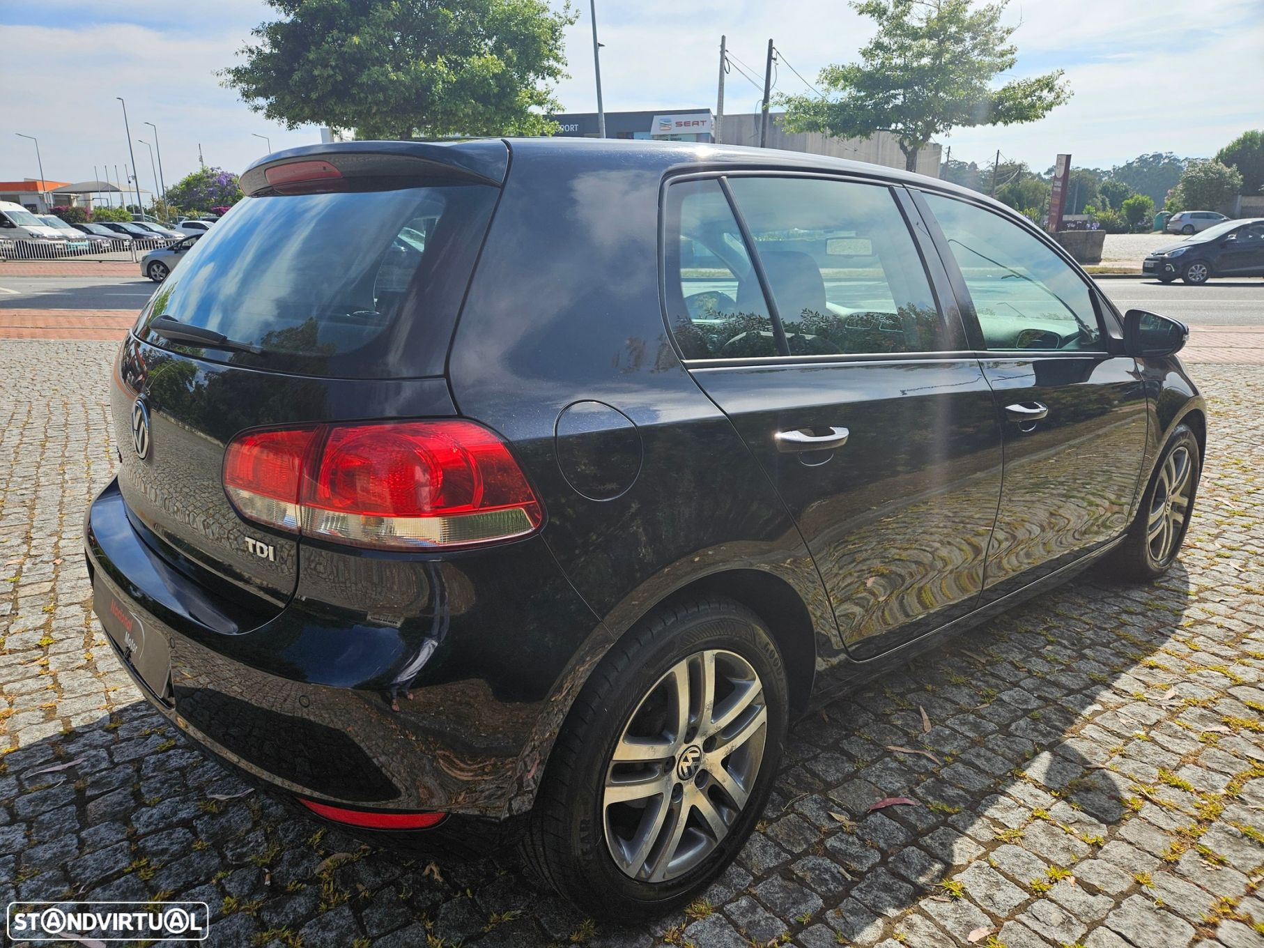 VW Golf 1.6 TDi Confortline - 6