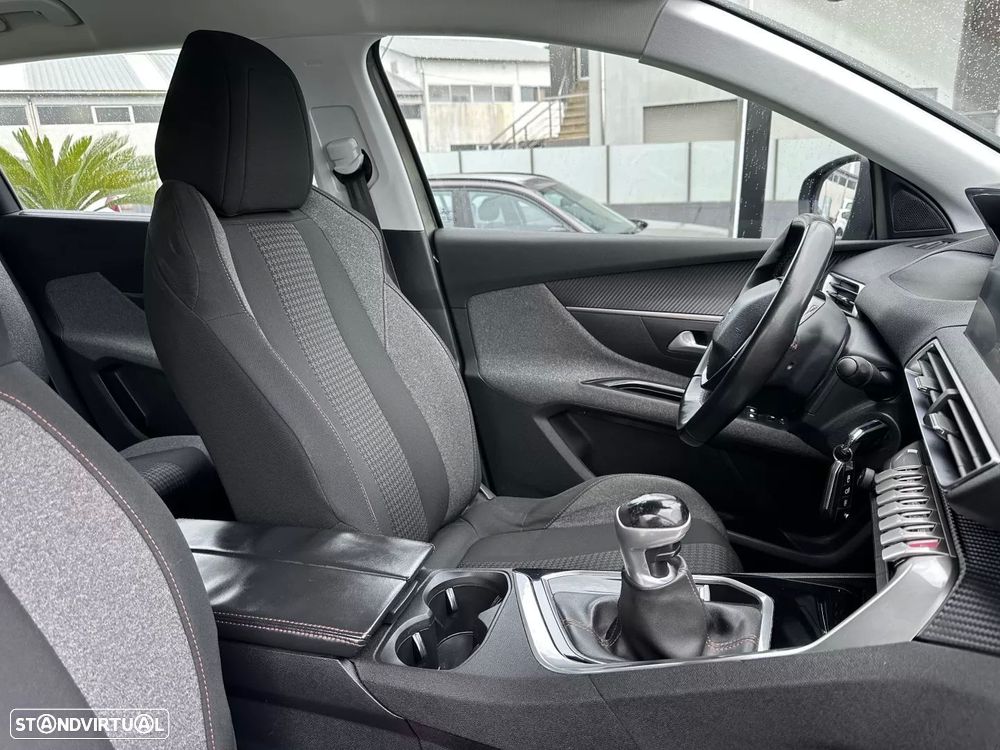 Peugeot 5008 1.2 PureTech Allure Pack - 50