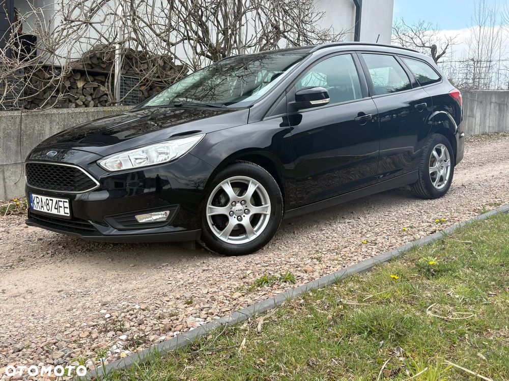 Ford Focus 1.5 TDCi DPF Start-Stopp-System Business - 2