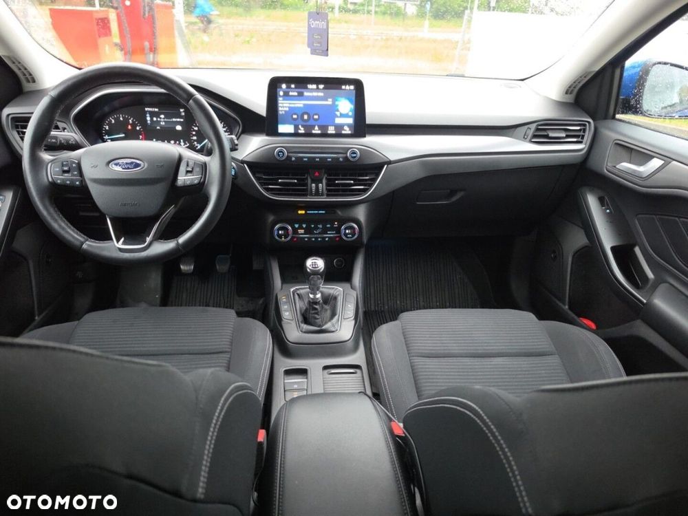 Ford Focus 1.0 EcoBoost Titanium Business - 8