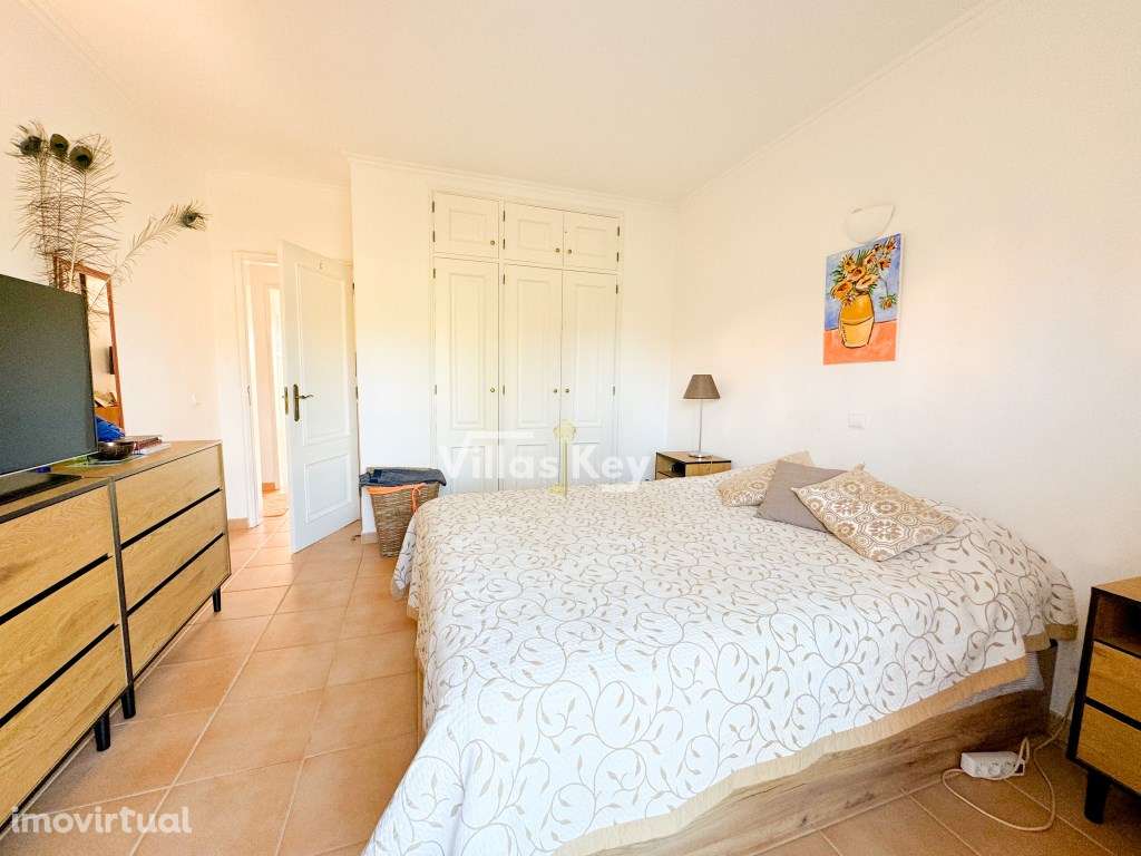 Charmoso apartamento com 3 quartos perto da praia - Grande imagem: 4/25