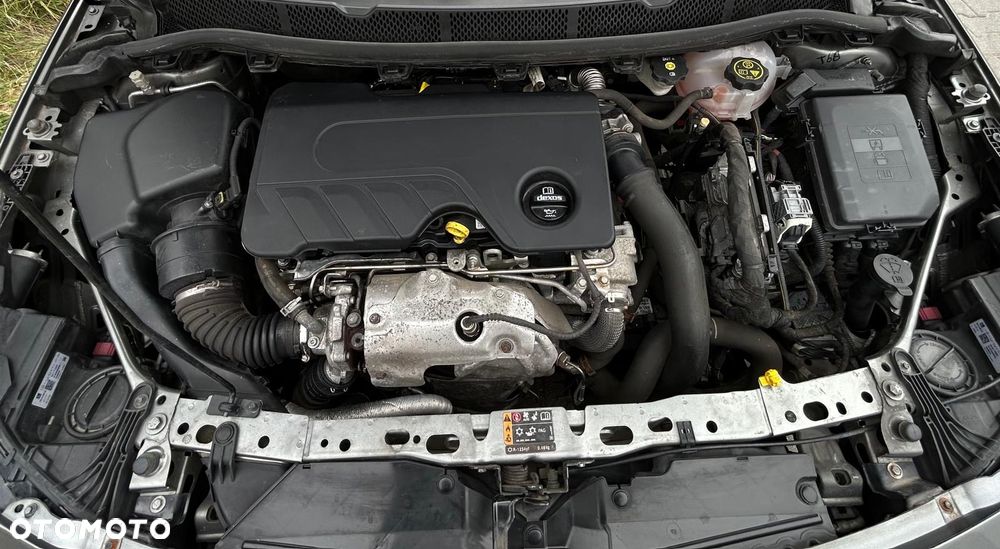 Opel Astra 1.6 D (CDTI) Automatik Innovation - 40