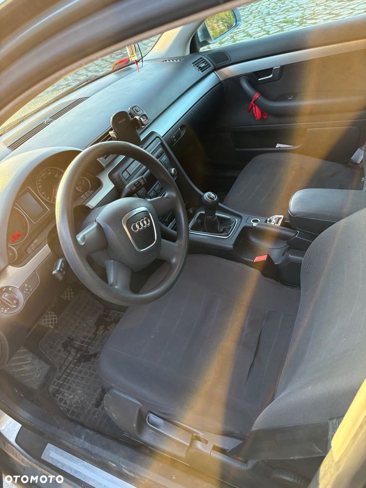 Audi A4 - 18