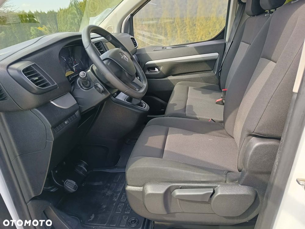 Opel Vivaro - 20