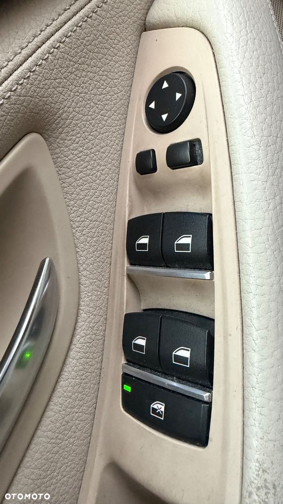 BMW Seria 5 - 15