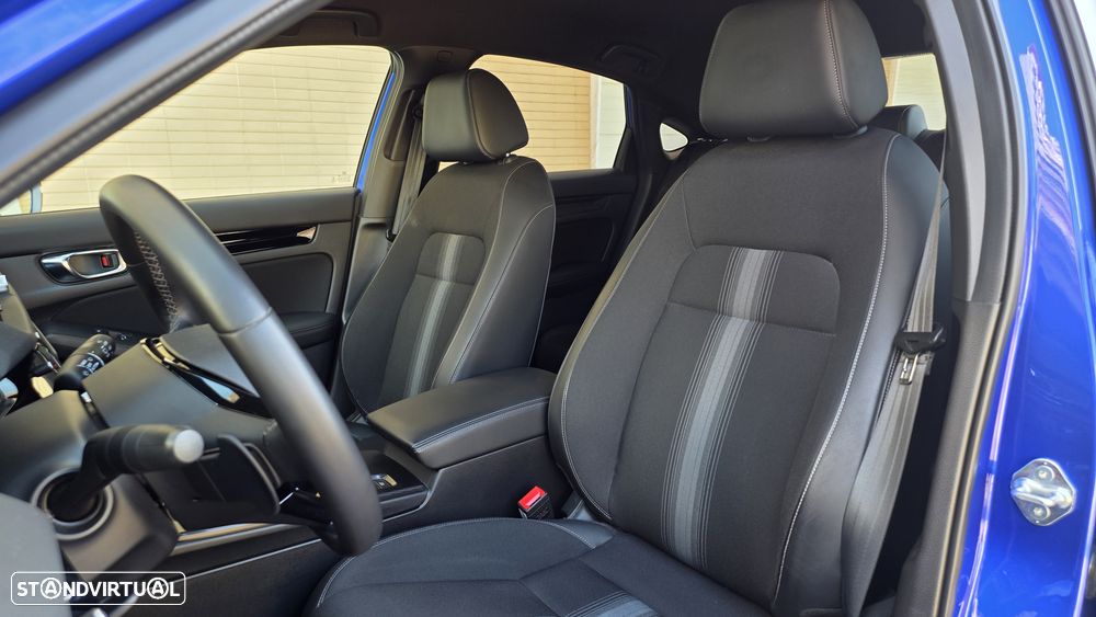 Honda Civic 2.0 0 i-MMD e:HEV Sport - 24