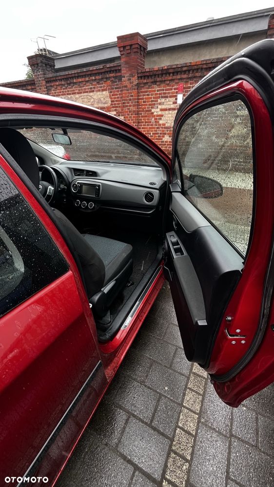 Toyota Yaris 1.33 VVT-i Edition - 10