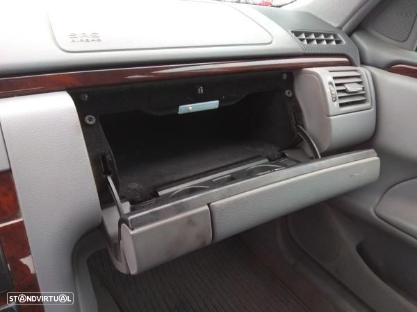 Para peças MERCEDES-BENZ Classe E Carrinha (S210) - 18