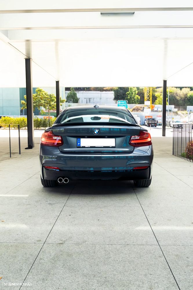 BMW 220 d Coupe Pack M - 10