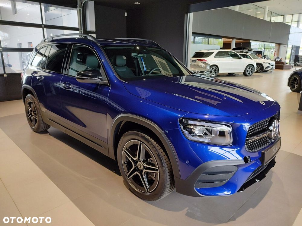 Mercedes-Benz GLB 200 AMG Line 7G-DCT - 6