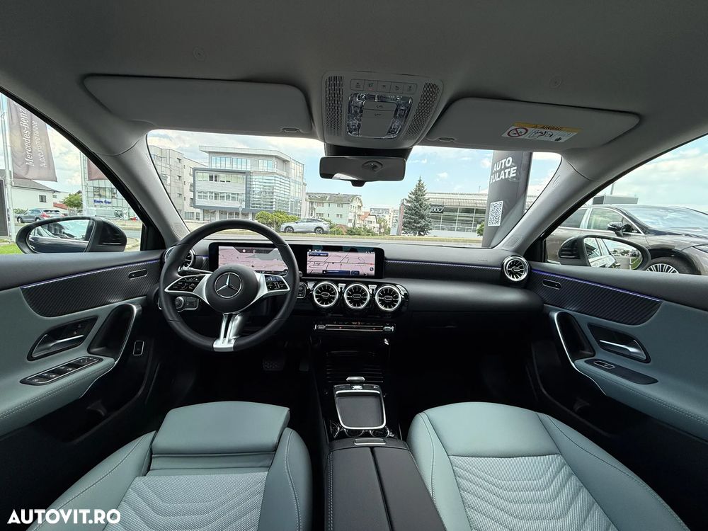 Mercedes-Benz A 220 4MATIC MHEV 8G-DCT Sedan - 28