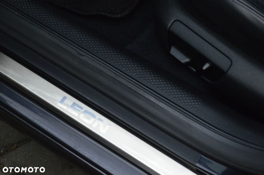 Seat Leon 1.8 T Top Sport - 17