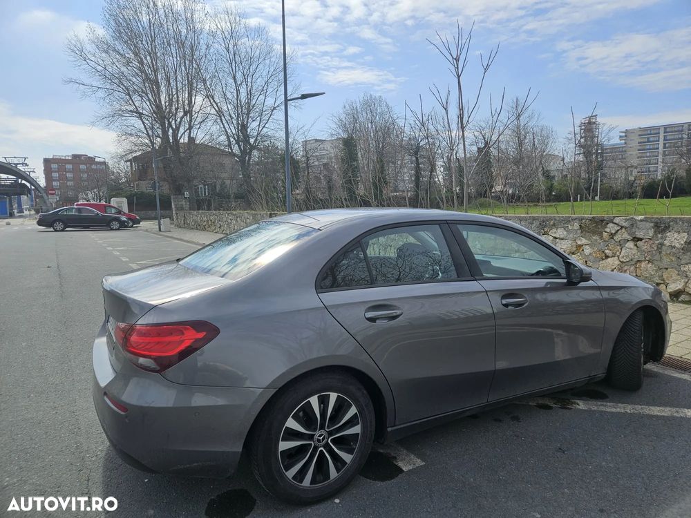 Mercedes-Benz A 180 - 15