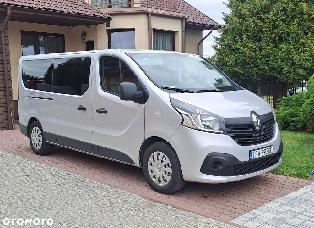 Renault Trafic Grand 1.6 dCi - 6