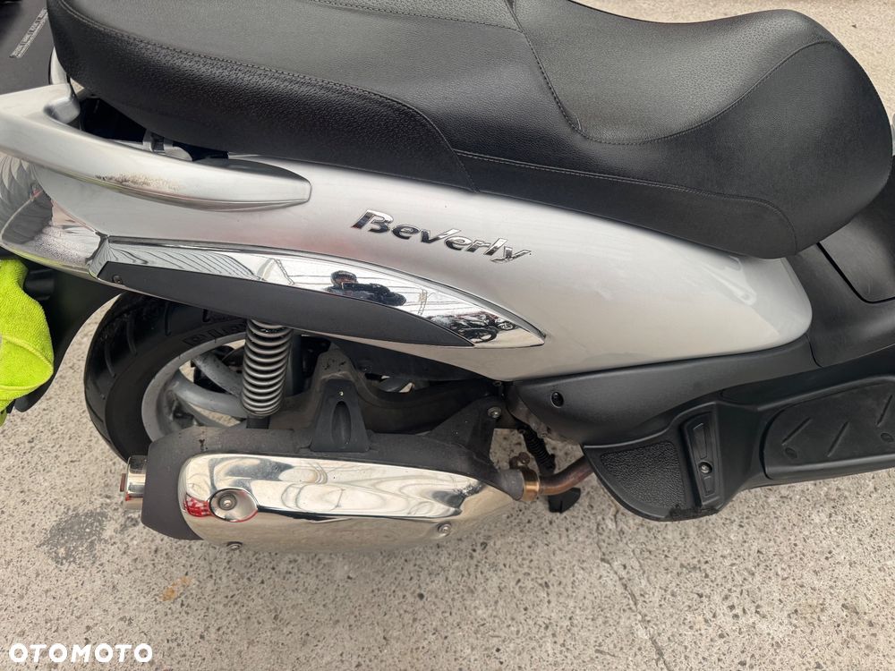 Piaggio Beverly - 11