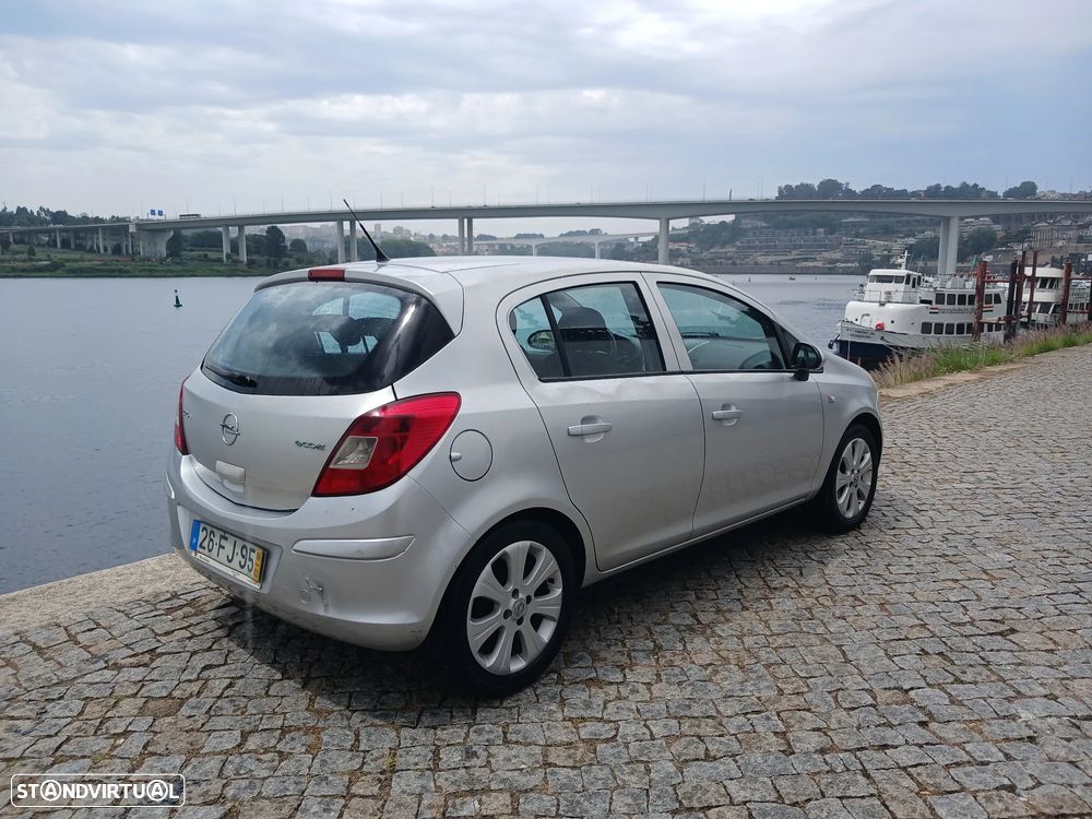 Opel Corsa 1.3 CDTI Enjoy EcoFLEX - 20