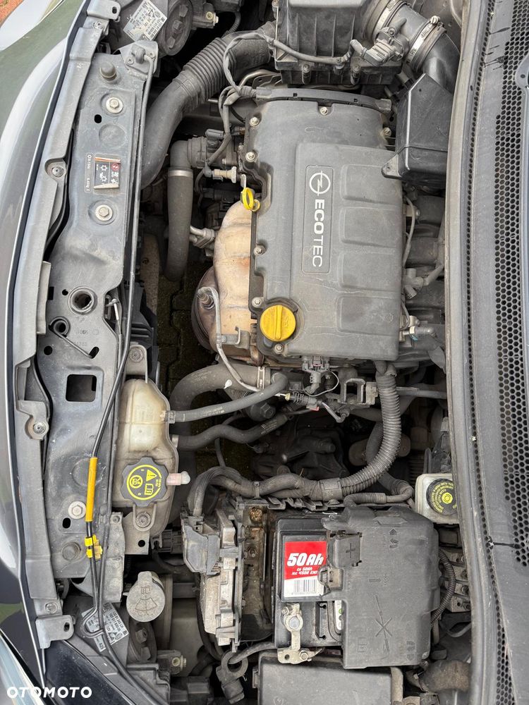 Opel Corsa 1.4 Innovation - 10