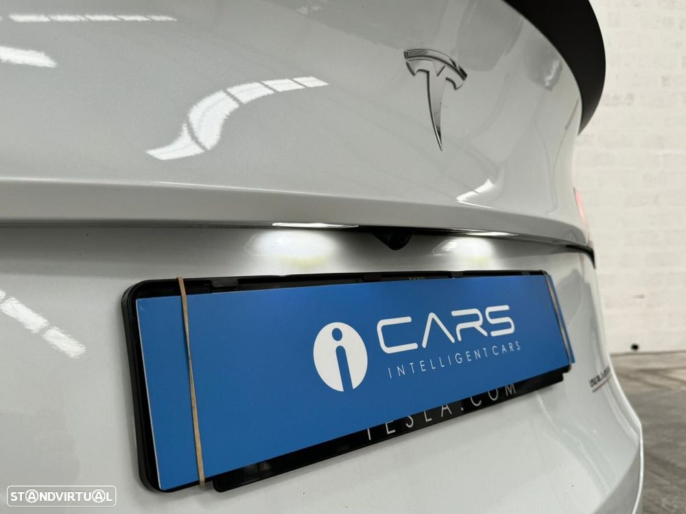 Tesla Model Y Performance Tração Integral - 16