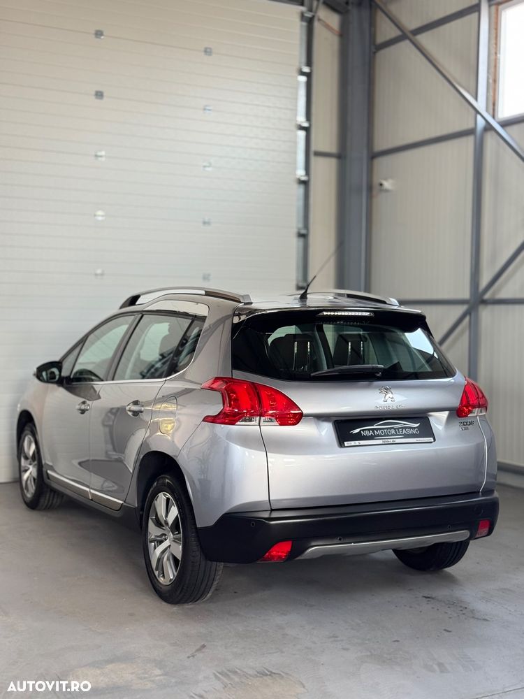 Peugeot 2008 PureTech 82 Allure - 6