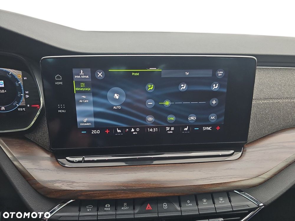 Skoda Octavia 2.0 TDI 4x4 Scout DSG - 27