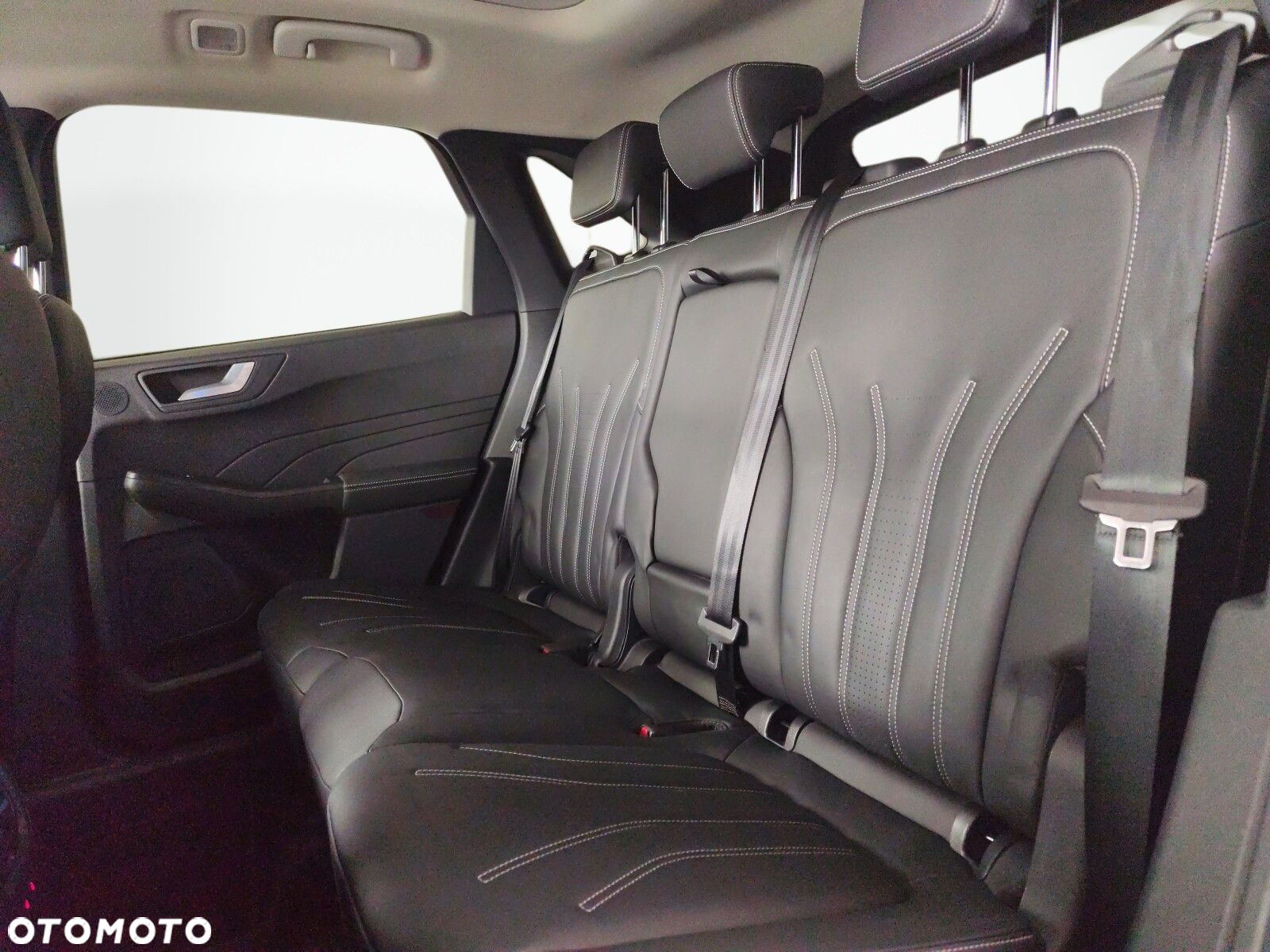 Ford Kuga - 15
