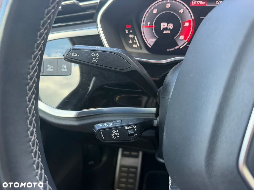 Audi Q3 Sportback - 22