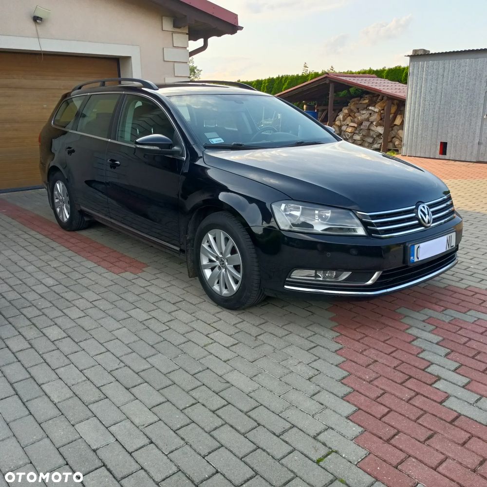 Volkswagen Passat 2.0 TDI Comfortline - 8