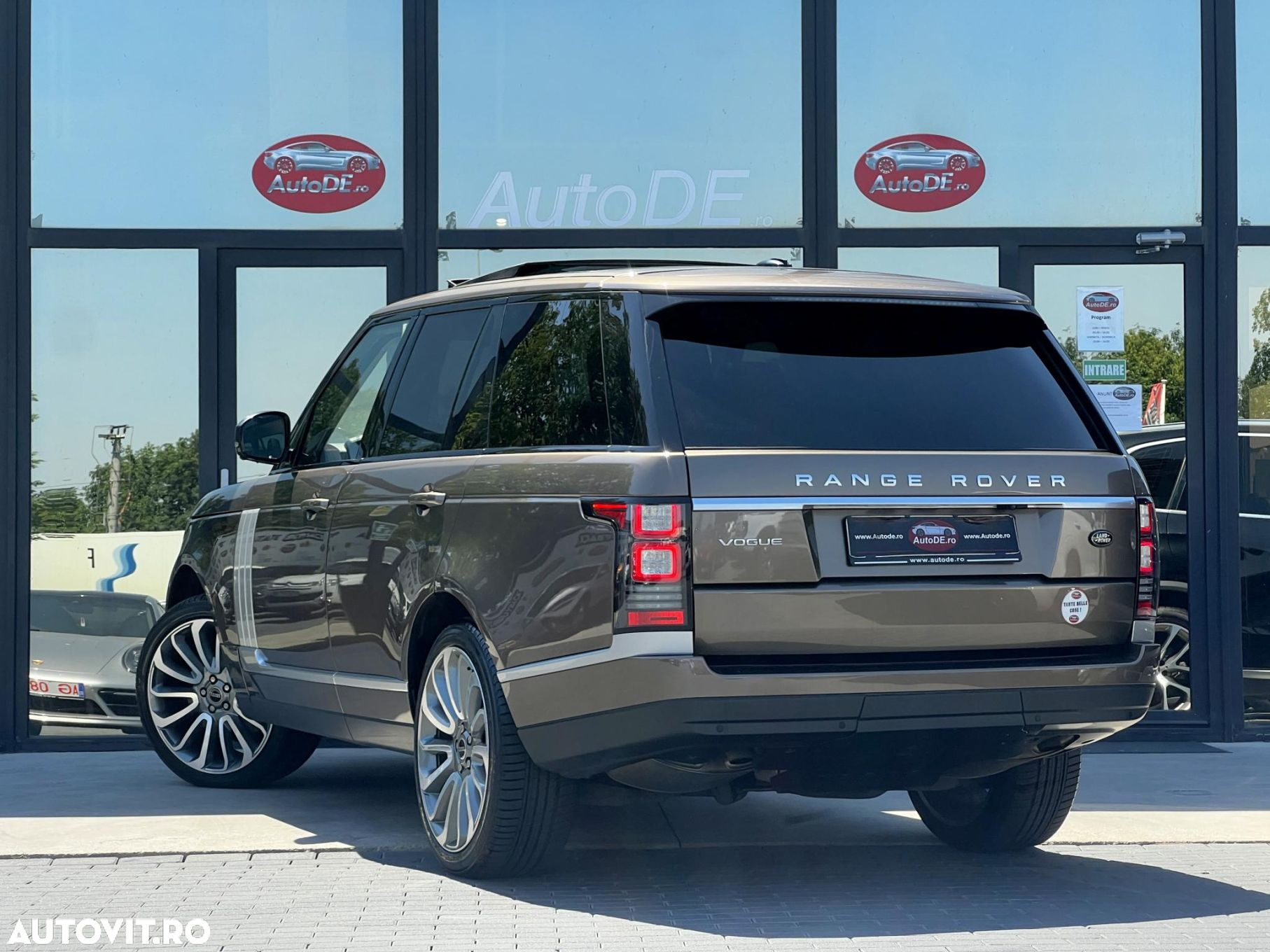 Land Rover Range Rover Vogue - 3