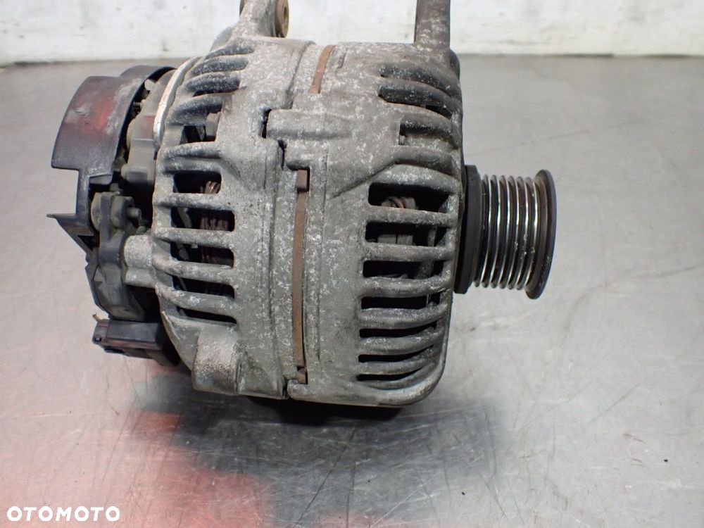 ALTERNATOR RENAULT SCENIC III  8200660041-A - 2