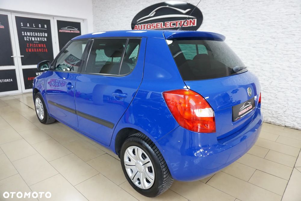 Skoda Fabia - 10