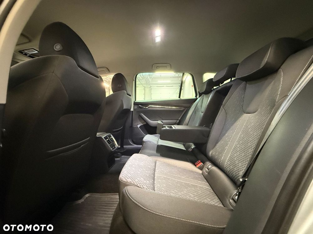 Skoda Octavia 1.5 TSI ACT Style - 24