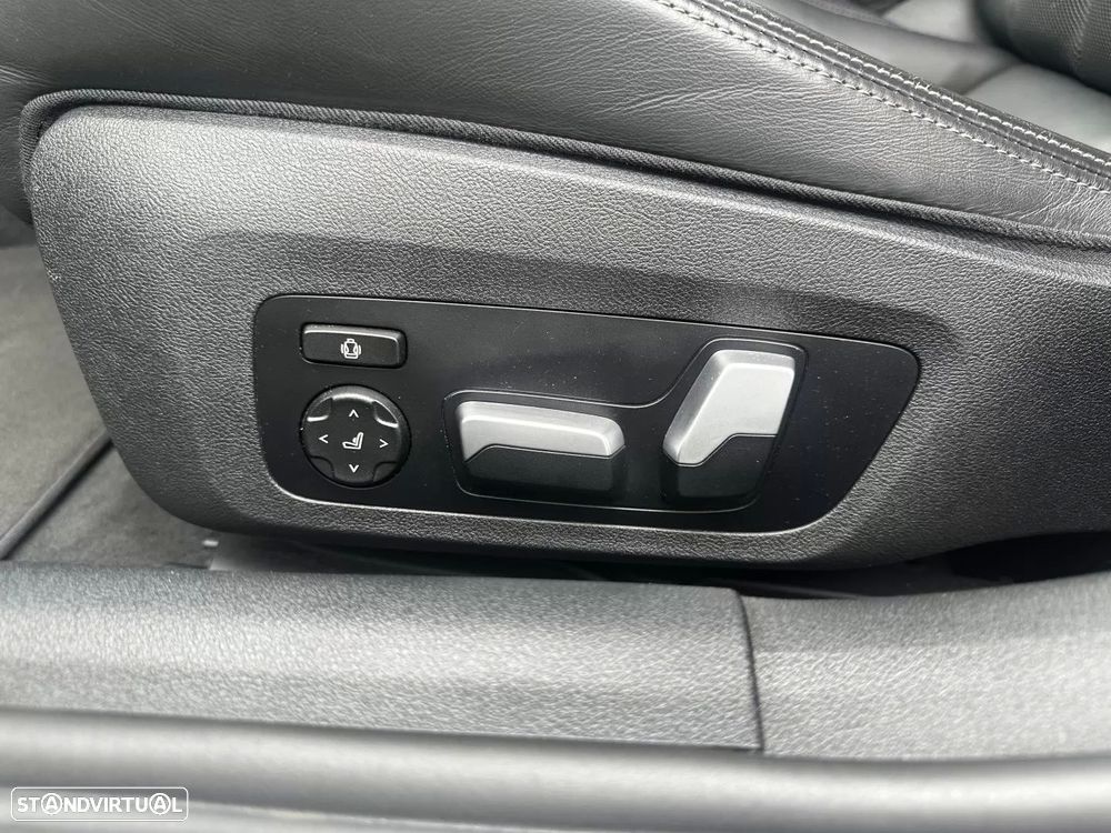 BMW 840 Gran Coupé d xDrive Pack M - 39