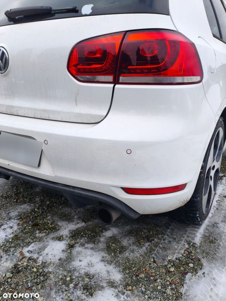 Volkswagen Golf 2.0 GTI - 11