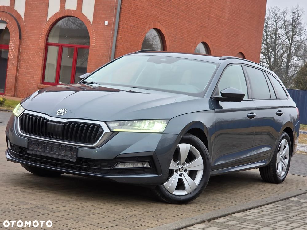 Skoda Octavia 2.0 TDI DSG Edition - 9