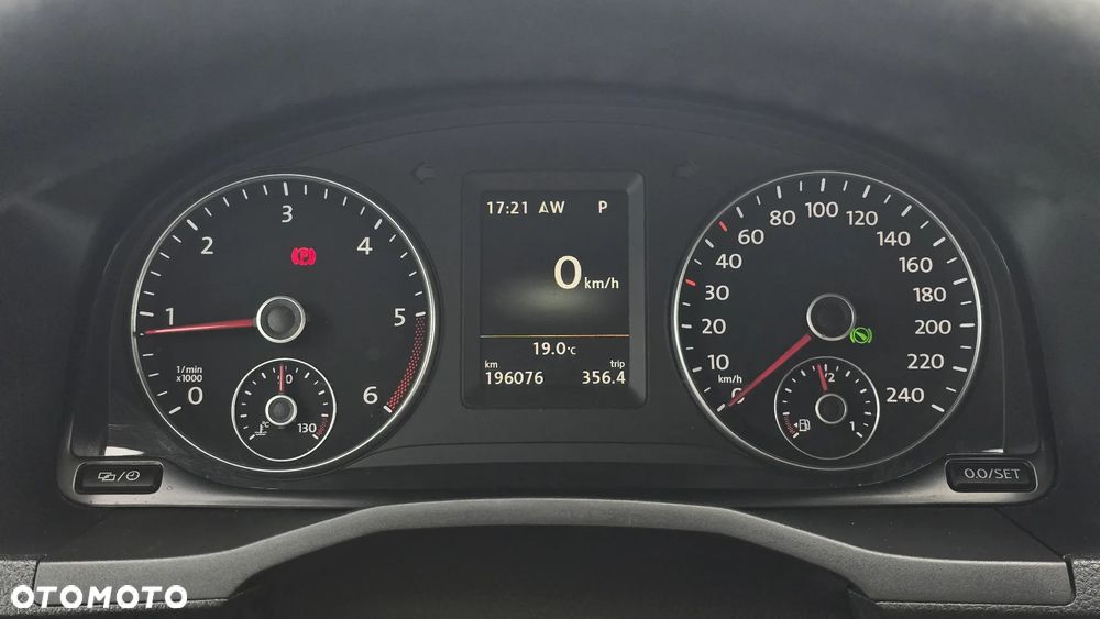 Volkswagen Caddy 2.0 TDI Highline 4Motion DSG - 14
