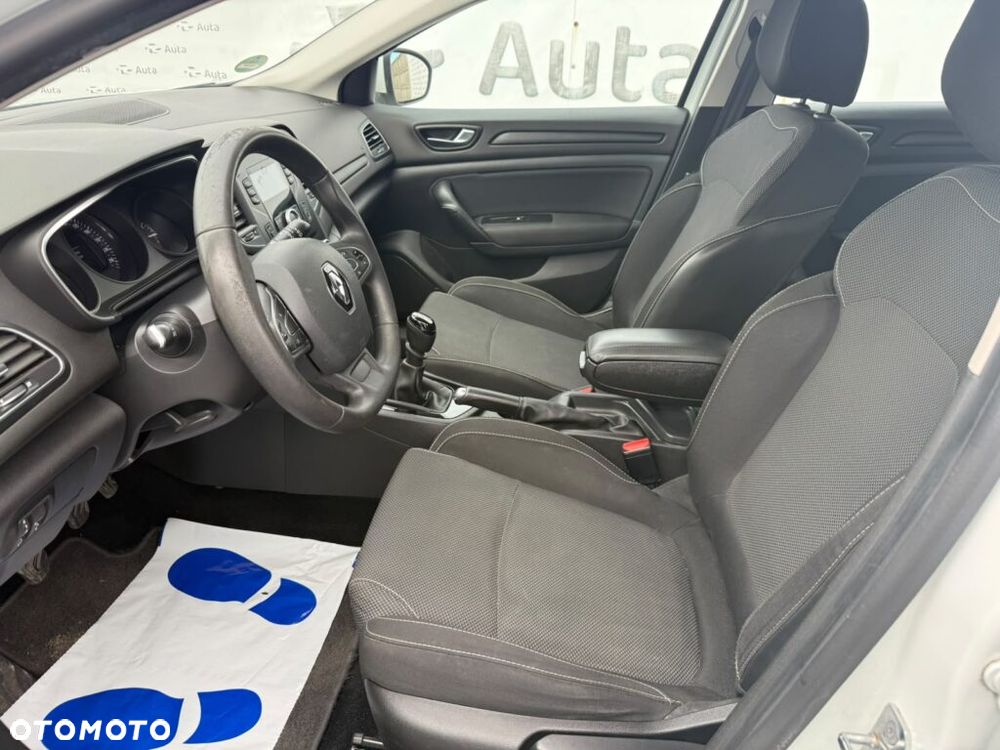 Renault Megane ENERGY TCe 100 LIFE - 13