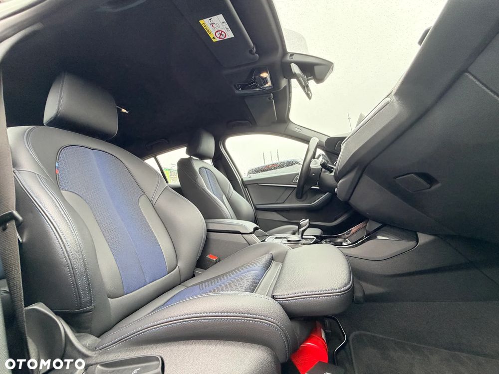 BMW Seria 1 120i M Sport - 26