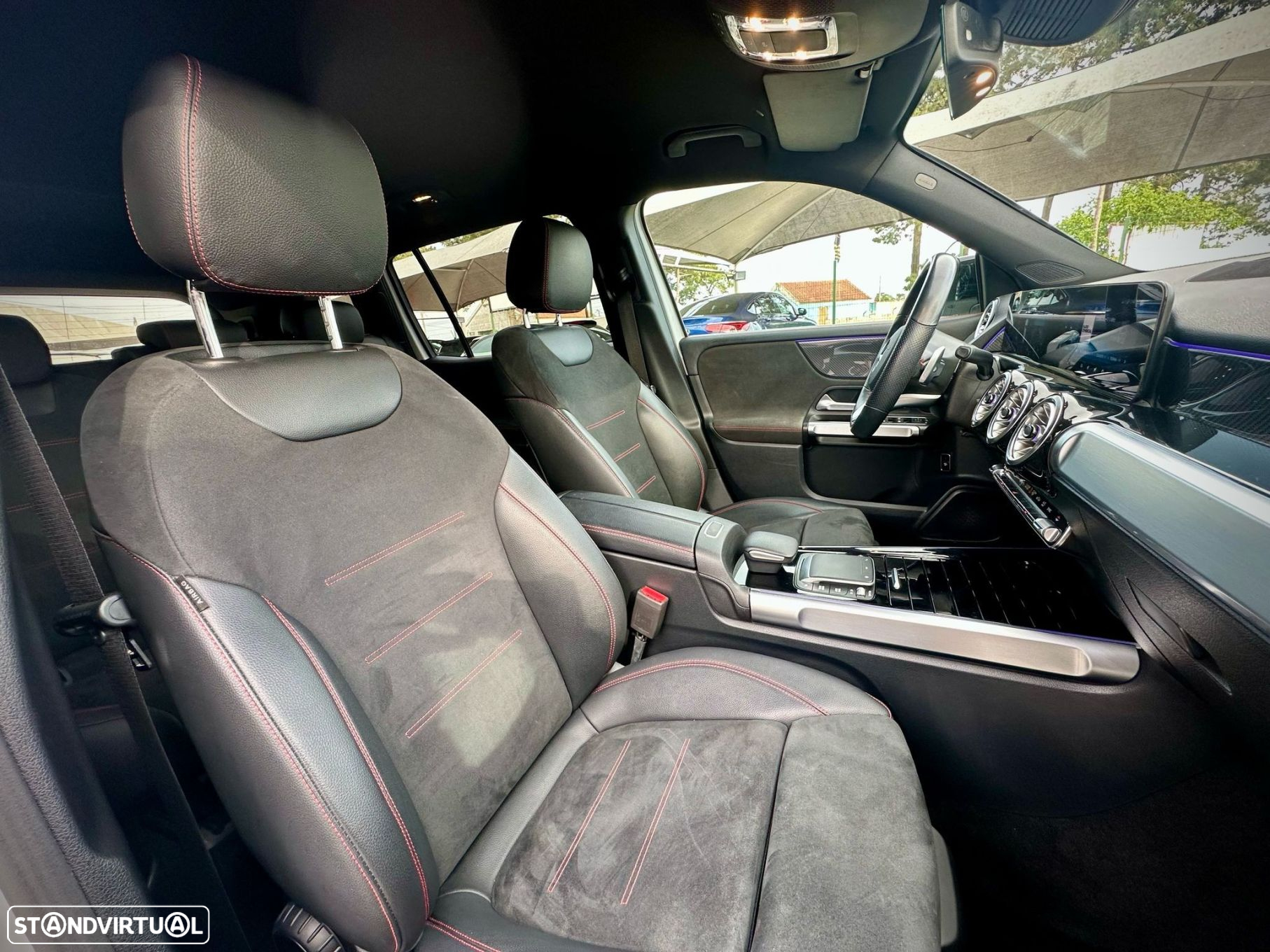 Mercedes-Benz GLB 180 d AMG Line - 12