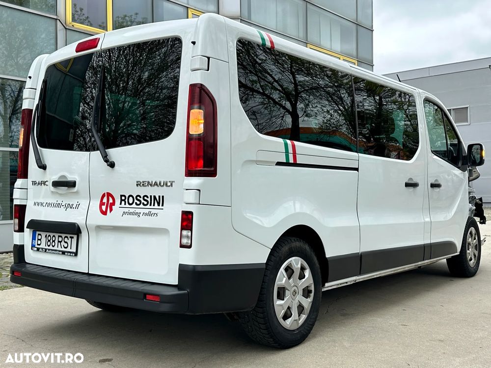 Renault Trafic 2.0 Blue dCi 110 S&S L2 8+1 Zen - 4