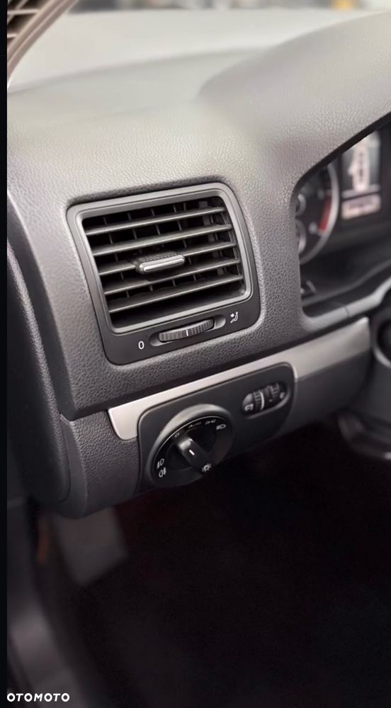 Volkswagen Jetta 1.6 TDI DPF Comfortline - 8