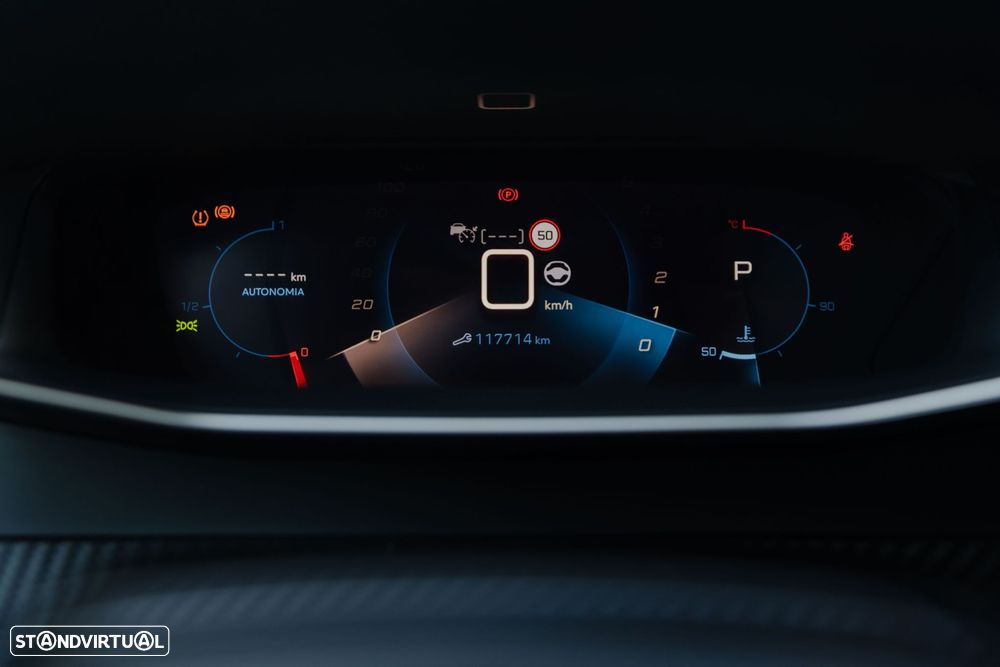 Peugeot 2008 1.2 PureTech GT Line EAT8 - 17