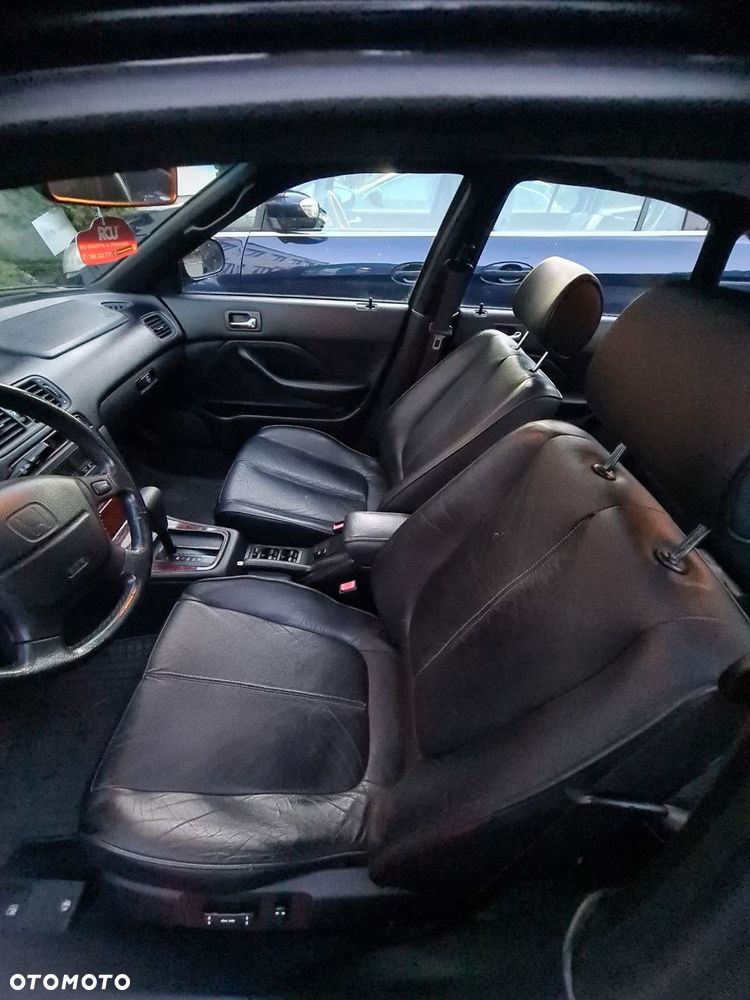 Honda Accord ver-2-2-vtec - 12