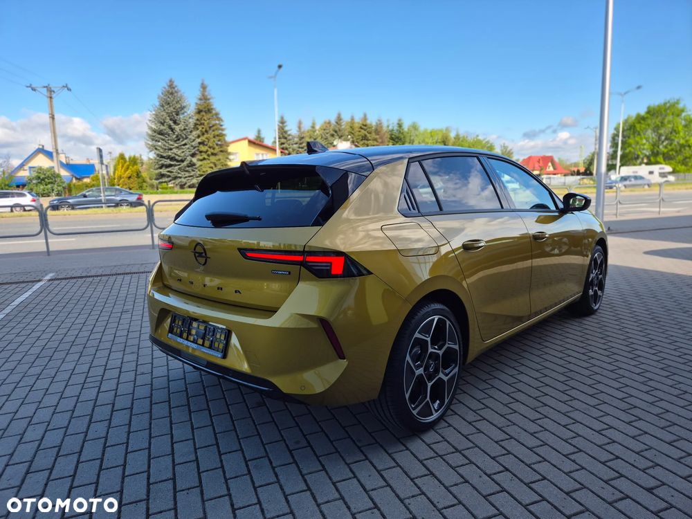 Opel Astra 1.2 T mHEV Ultimate S&S eDTC - 9