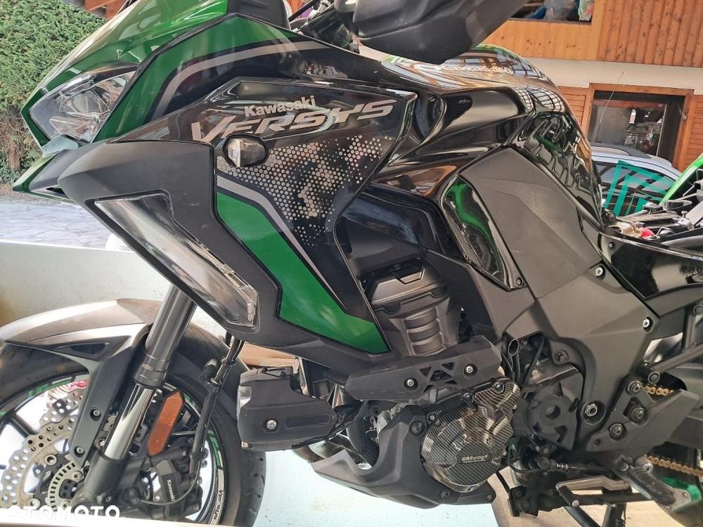 Kawasaki Versys 1000 - 8