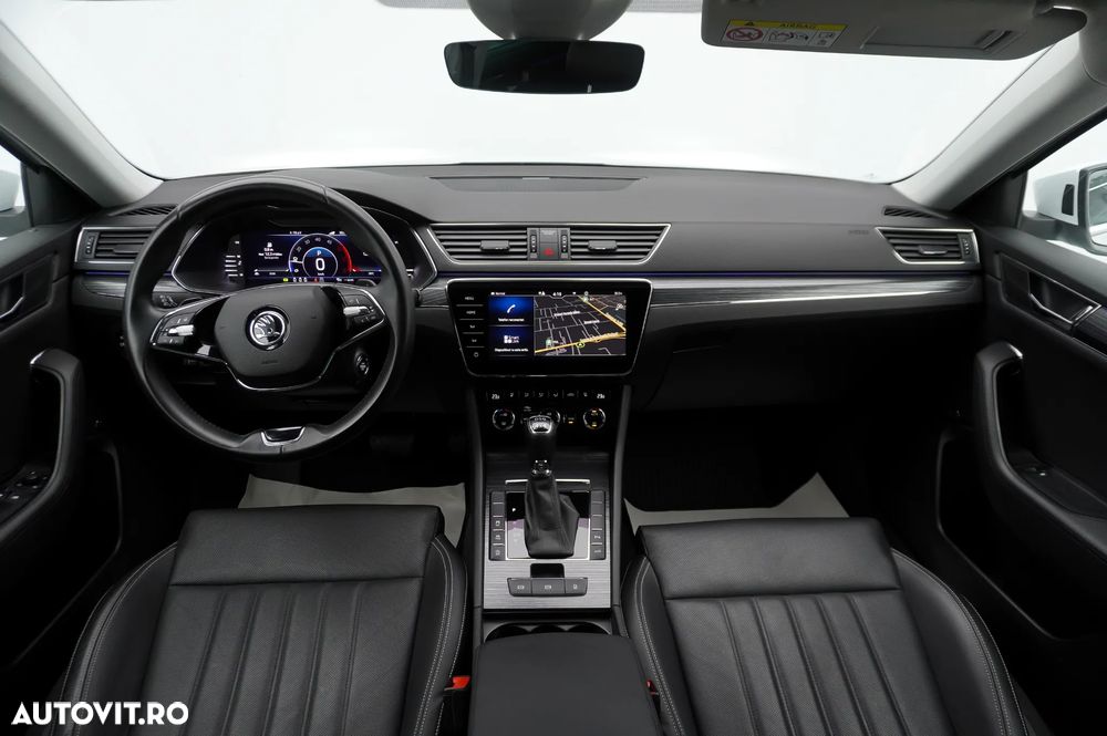 SKODA Superb 2021 — imagine 7