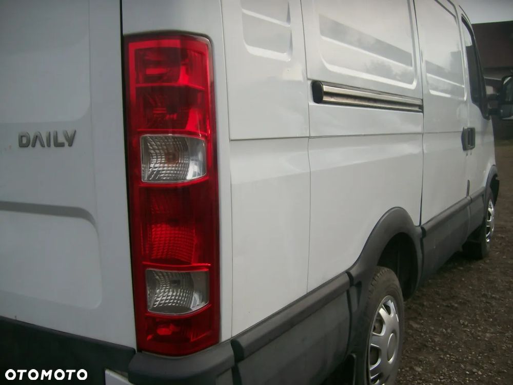 Iveco DAILY, L2 - H1, Długi - Niski - 16