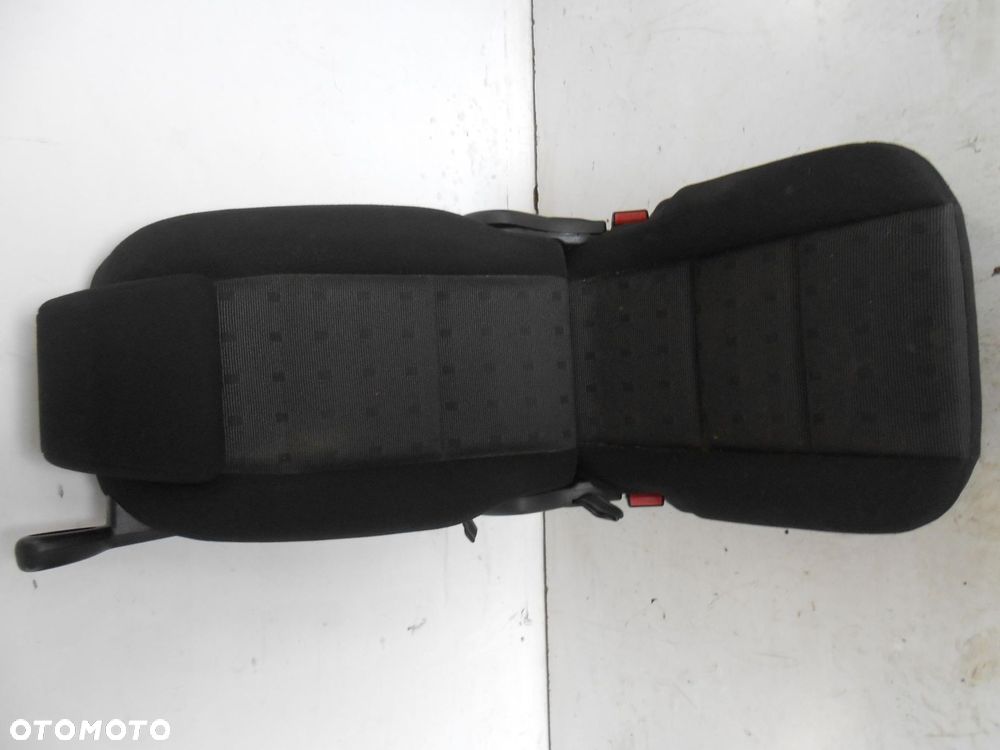 FOTEL ŚRODKOWY TYŁ PEUGEOT 307 # - 1